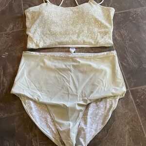 Coral Reef Pale Green Floral Reversible Bikini Set XXL